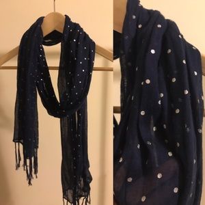 Lightweight scarf